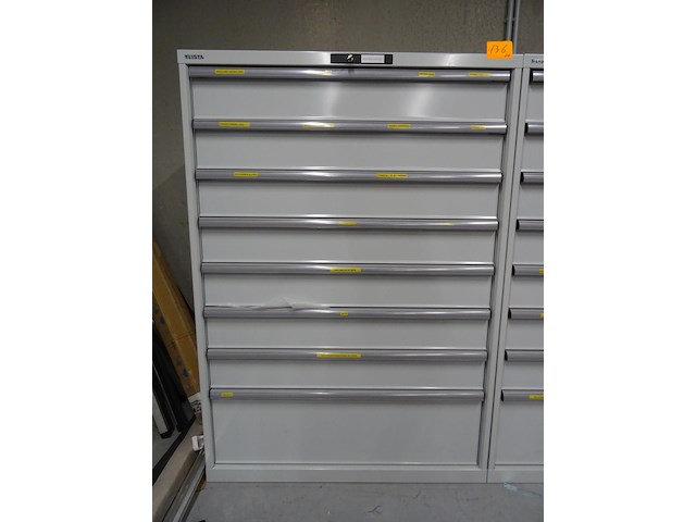 Metalen ladekast lista + inhoud - afbeelding 1 van  15