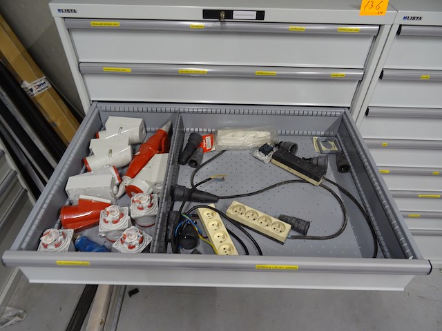 Metalen ladekast lista + inhoud - afbeelding 10 van  15