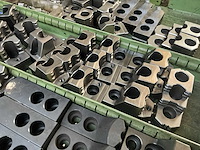 Metalen ladenkast met tools mazak - afbeelding 4 van  18