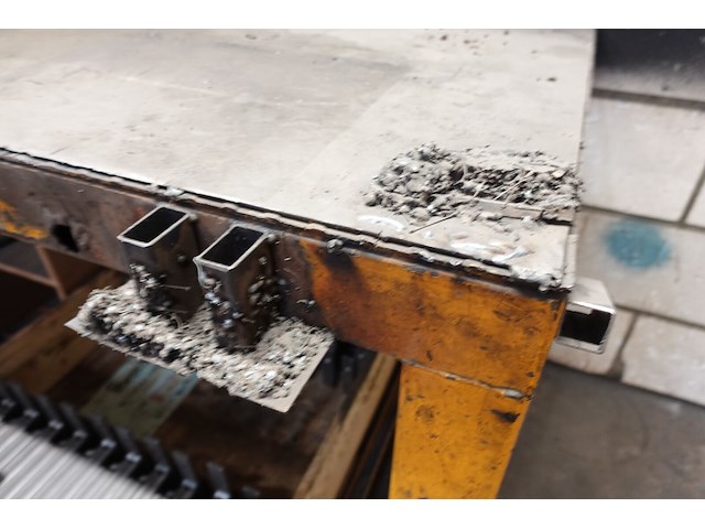 Metalen lastafel - afbeelding 3 van  3