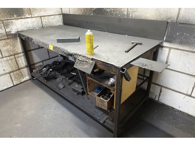 Metalen lastafel - afbeelding 2 van  3