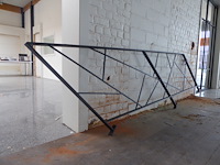 Metalen leuning - afbeelding 2 van  2