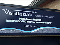 Metalen lichtreclame paneel - afbeelding 1 van  3