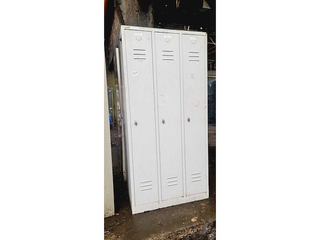 Metalen locker (3x) - afbeelding 1 van  5