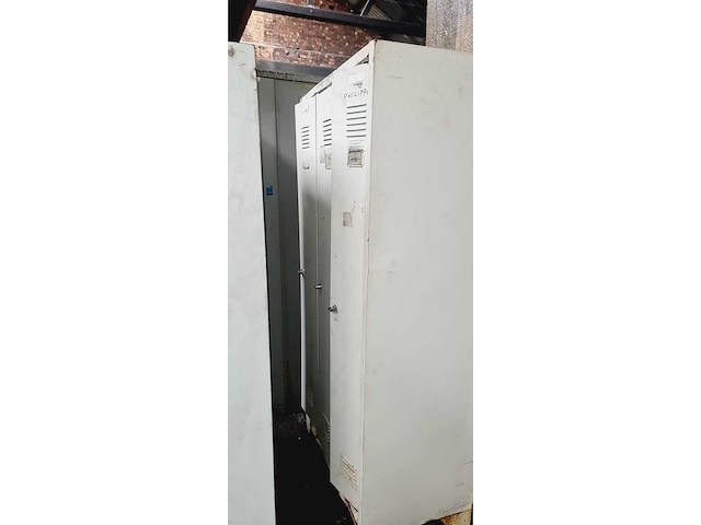 Metalen locker (3x) - afbeelding 3 van  5