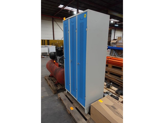 Metalen locker - afbeelding 4 van  4
