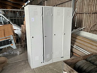 Metalen lockerkast (2x) - afbeelding 1 van  6