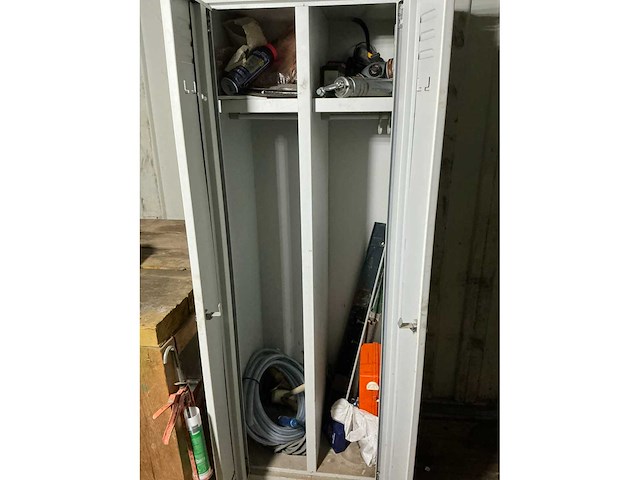 Metalen lockerkast - afbeelding 2 van  2
