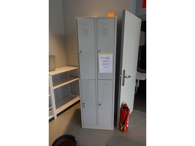 Metalen lockerkast - afbeelding 1 van  3