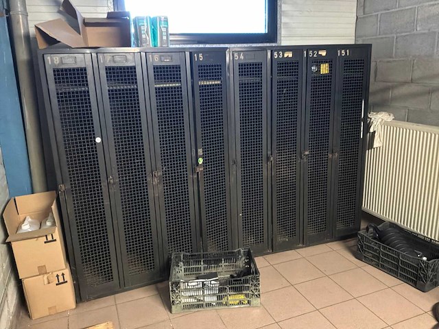Metalen lockers (3x) - afbeelding 2 van  2