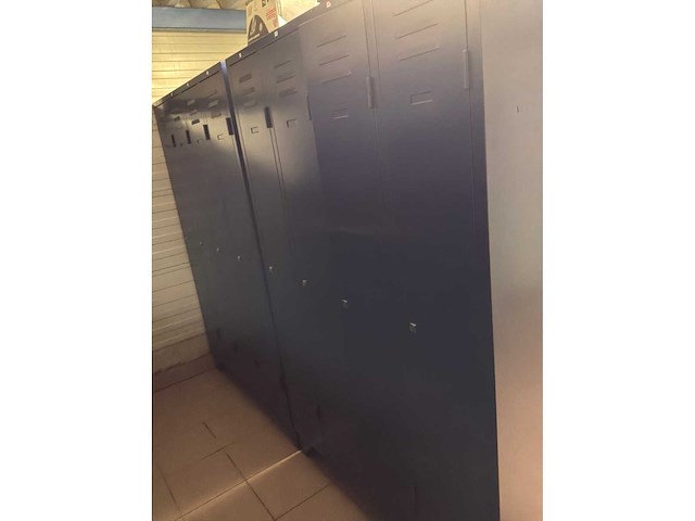 Metalen lockers (5x) - afbeelding 3 van  4