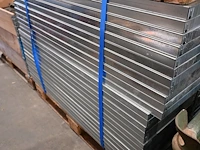 Metalen magazijnrekje - afbeelding 2 van  3