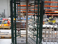 Metalen manshoge draaitrommel - afbeelding 1 van  5