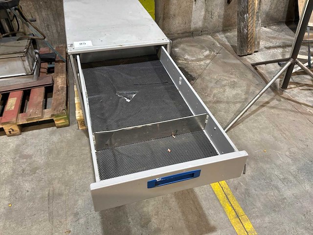 Metalen materiaalkast - afbeelding 3 van  4
