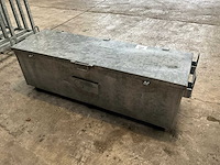 Metalen materiaalkoffer voor kraan - afbeelding 1 van  5