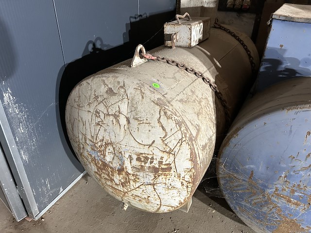 Metalen mazouttank 1000l - afbeelding 1 van  1