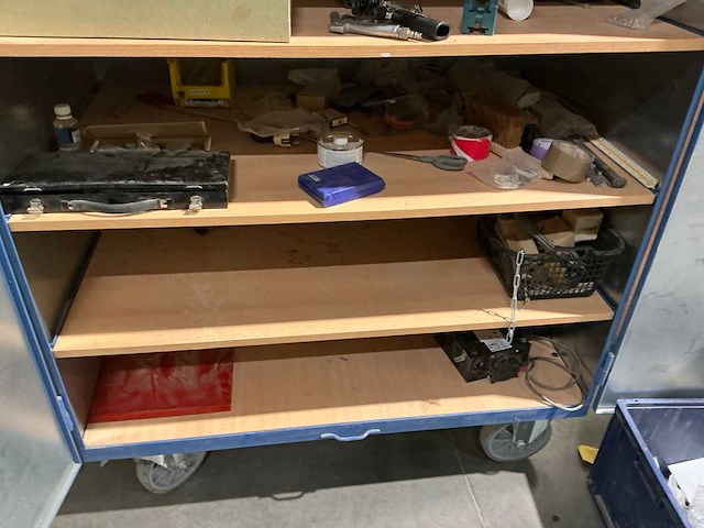 Metalen mobiele gereedschapskast - afbeelding 5 van  5