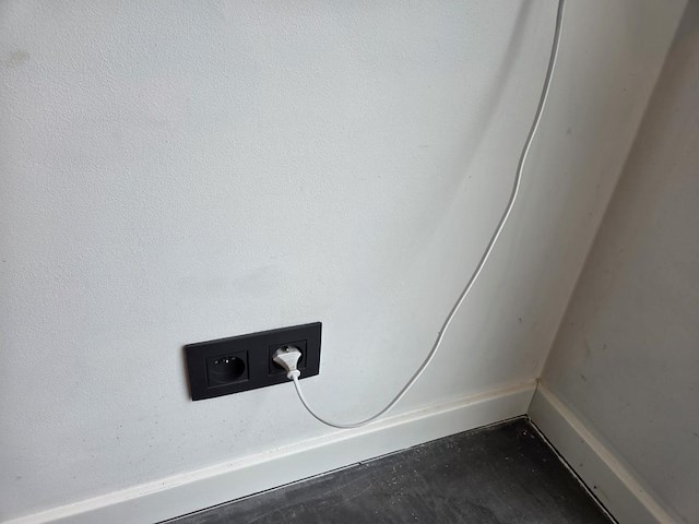 Metalen moduleerbare presentatiewand - afbeelding 6 van  6