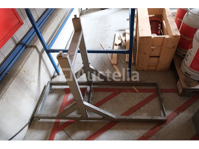 Metalen motorbevestiging - afbeelding 2 van  6