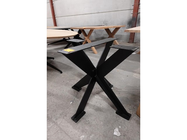 Metalen onderstel - afbeelding 2 van  3