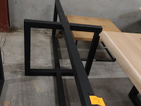 Metalen onderstel - afbeelding 2 van  2