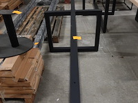 Metalen onderstel - afbeelding 2 van  2