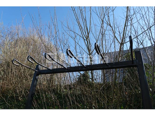 Metalen ondersteuning met profielen - afbeelding 2 van  4