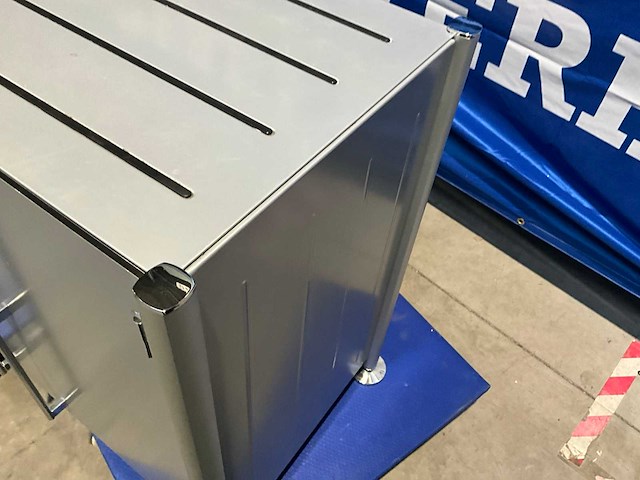 Metalen opbergkast - afbeelding 5 van  5