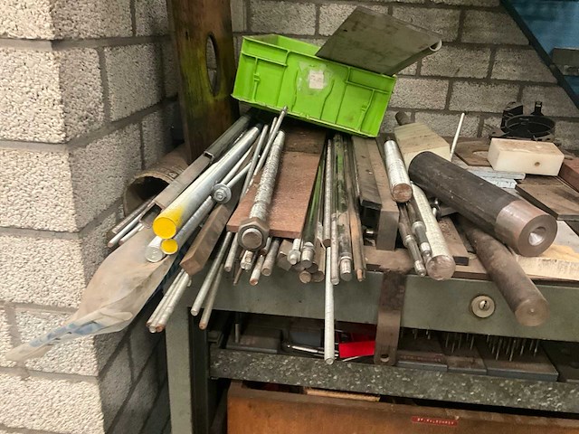 Metalen opbergkast - afbeelding 11 van  12