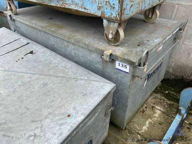 Metalen opbergkist boscaro. - afbeelding 1 van  2