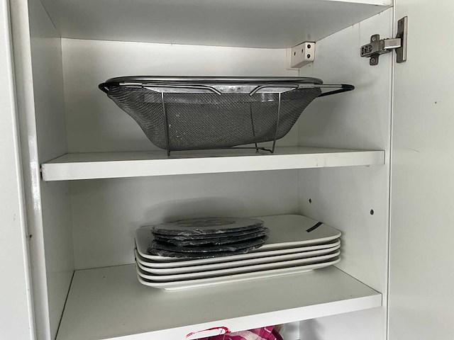 Metalen opbergrek met inhoud (4x) - afbeelding 12 van  24