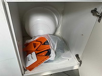 Metalen opbergrek met inhoud (4x) - afbeelding 15 van  24