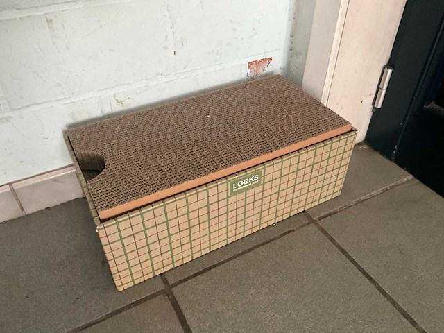 Metalen opbergrek met inhoud (4x) - afbeelding 16 van  24