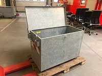Metalen opslagkist - afbeelding 1 van  3