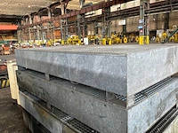 Metalen opvangbak met looprooster - afbeelding 6 van  10