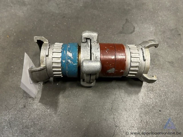 Metalen overgangsstuk, type 70 dsp-nbn. - afbeelding 2 van  2