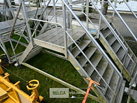 Metalen overstaptrap - afbeelding 6 van  7