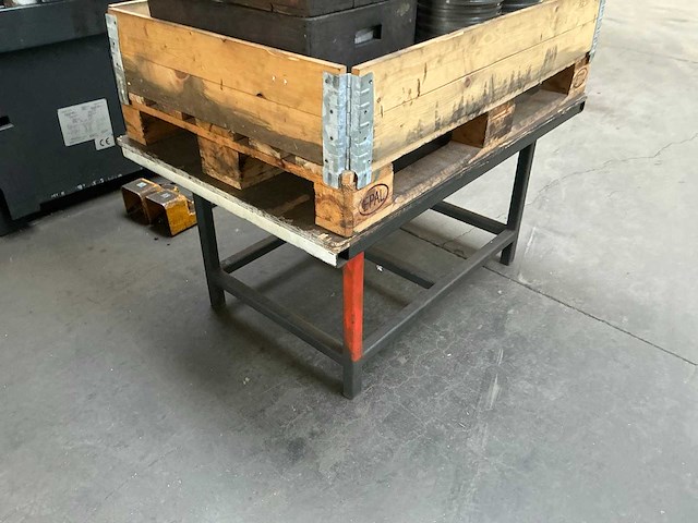 Metalen palletstaander (2x) - afbeelding 3 van  3