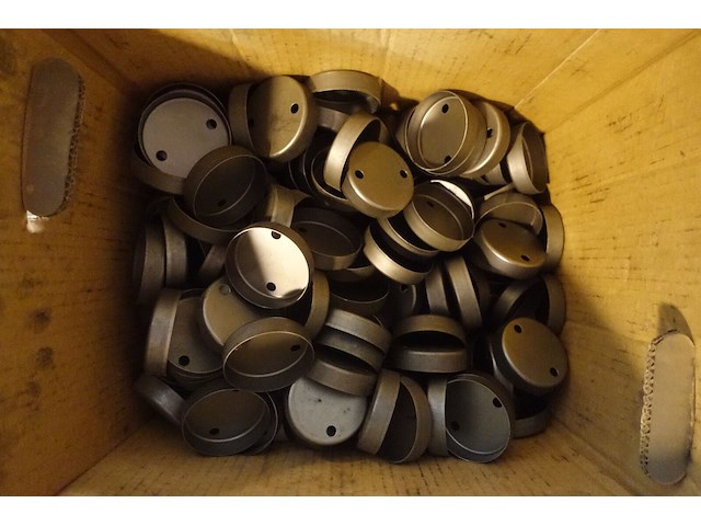 Metalen palletstelling + inhoud - afbeelding 2 van  8