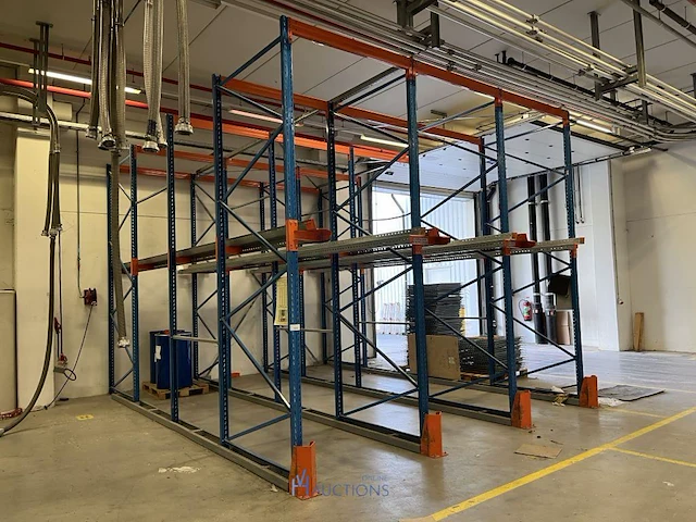 Metalen palletstelling - afbeelding 2 van  8