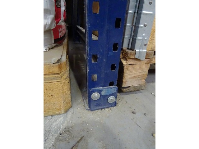 Metalen palletstelling - afbeelding 3 van  3