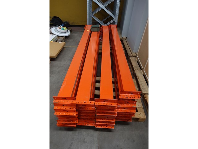 Metalen palletstelling - afbeelding 3 van  3