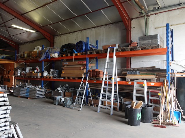 Metalen palletstelling - afbeelding 1 van  3