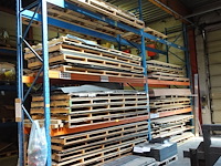Metalen palletstelling - afbeelding 1 van  4