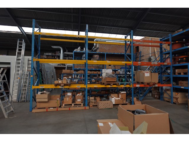 Metalen palletstelling - afbeelding 1 van  4