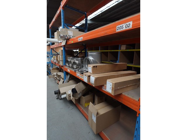 Metalen palletstelling - afbeelding 5 van  5