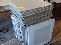 Metalen plafondplaten - afbeelding 1 van  2