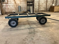 Metalen plateauwagen - afbeelding 1 van  3