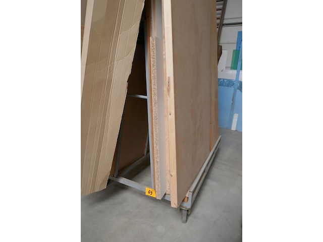 Metalen platenkar met zwenkwielen - afbeelding 1 van  3