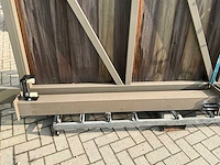 Metalen poort met hout - afbeelding 3 van  3
